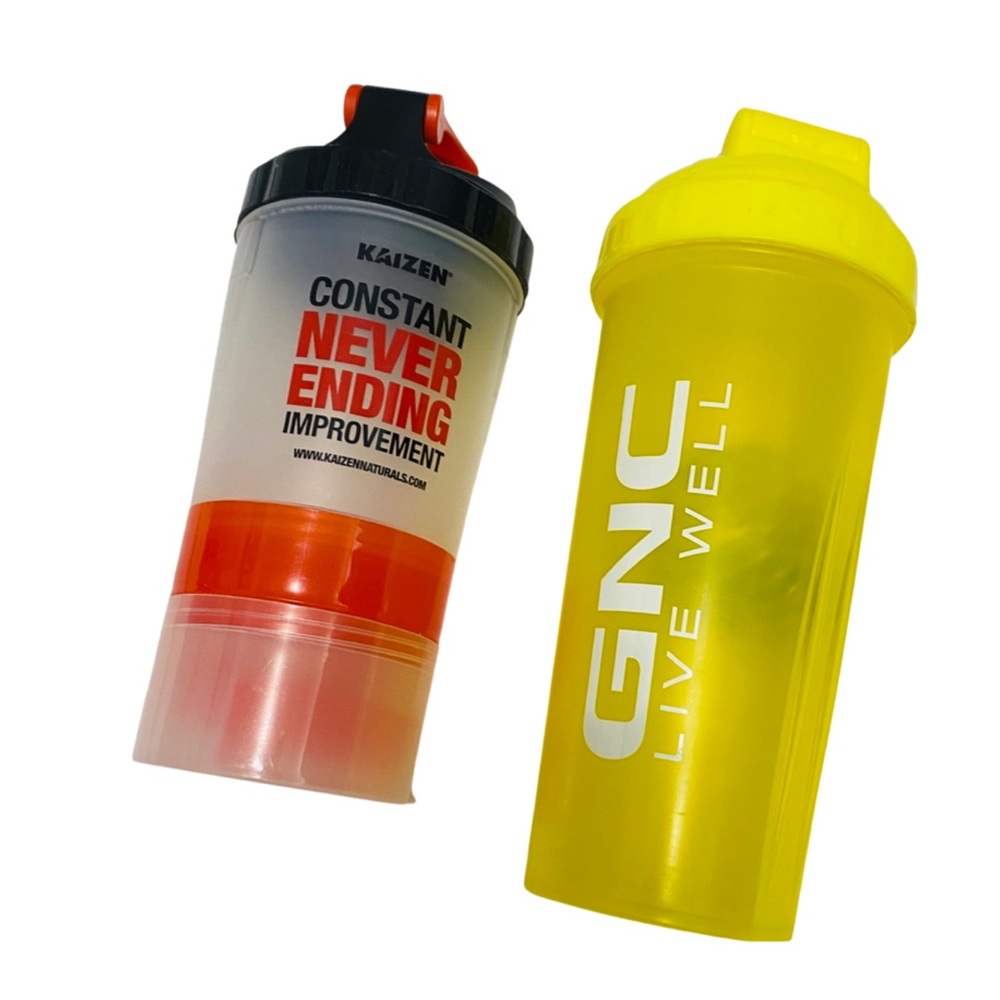 2 Free Brand New Smoothie /Shake Bottles